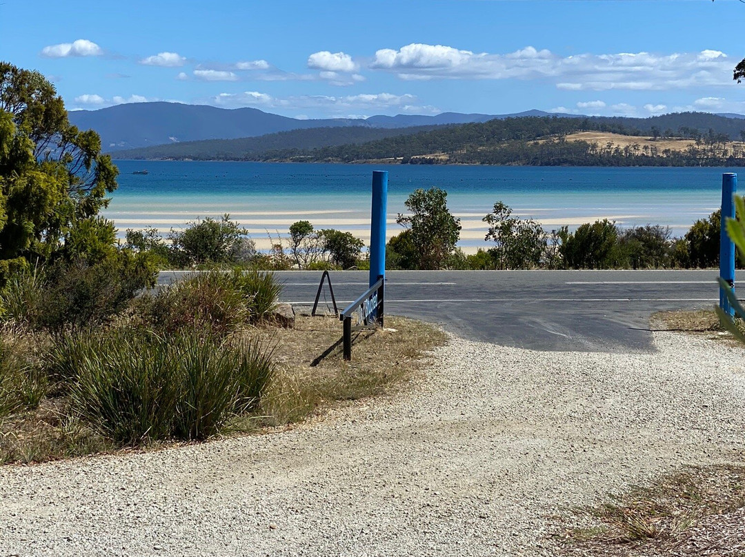 Get Shucked Oyster Bar-布鲁尼岛必去景点