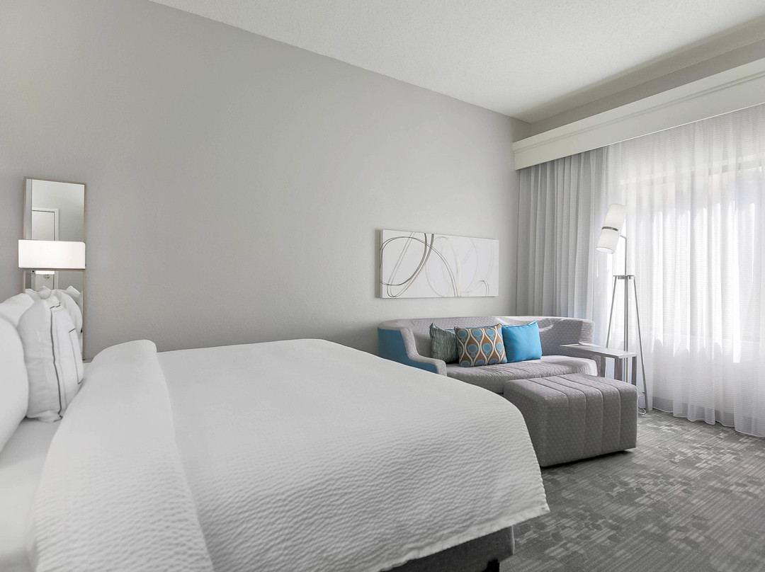 坦帕布兰登万怡酒店主图