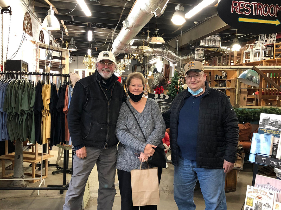 Black Dog Salvage-罗阿诺克必去景点