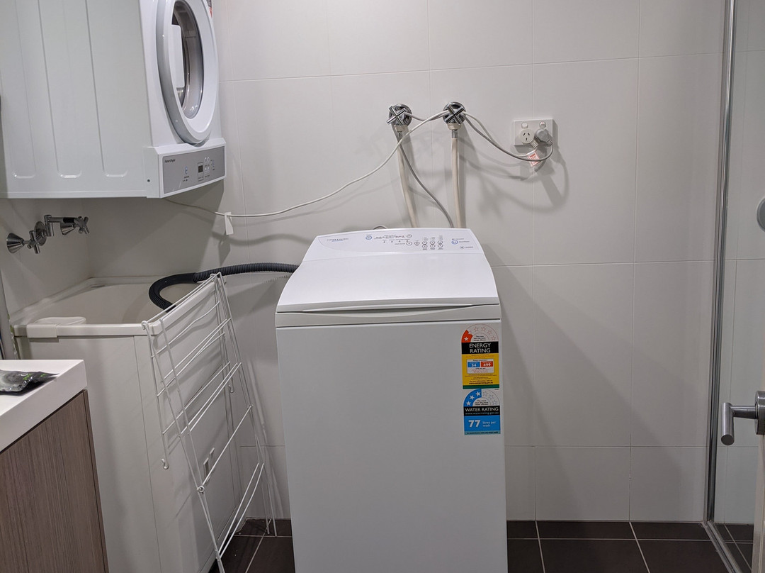 Pinnacle Apartments Canberra主图