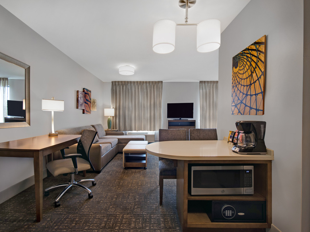 Staybridge Suites Sterling Heights - Detroit by IHG主图