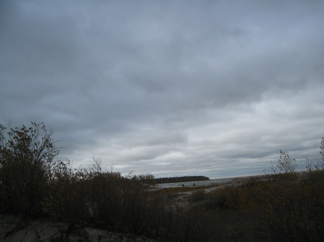 Grand Beach Provincial Park景点图片