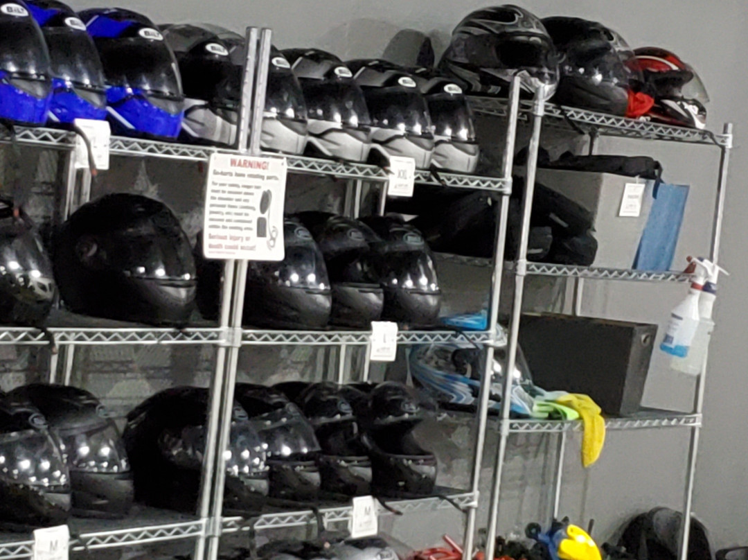 Amp Up Action Park-Town and Country必去景点