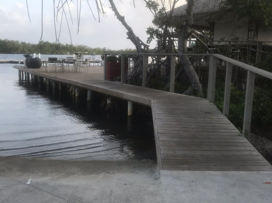 Marina de Salinas主图