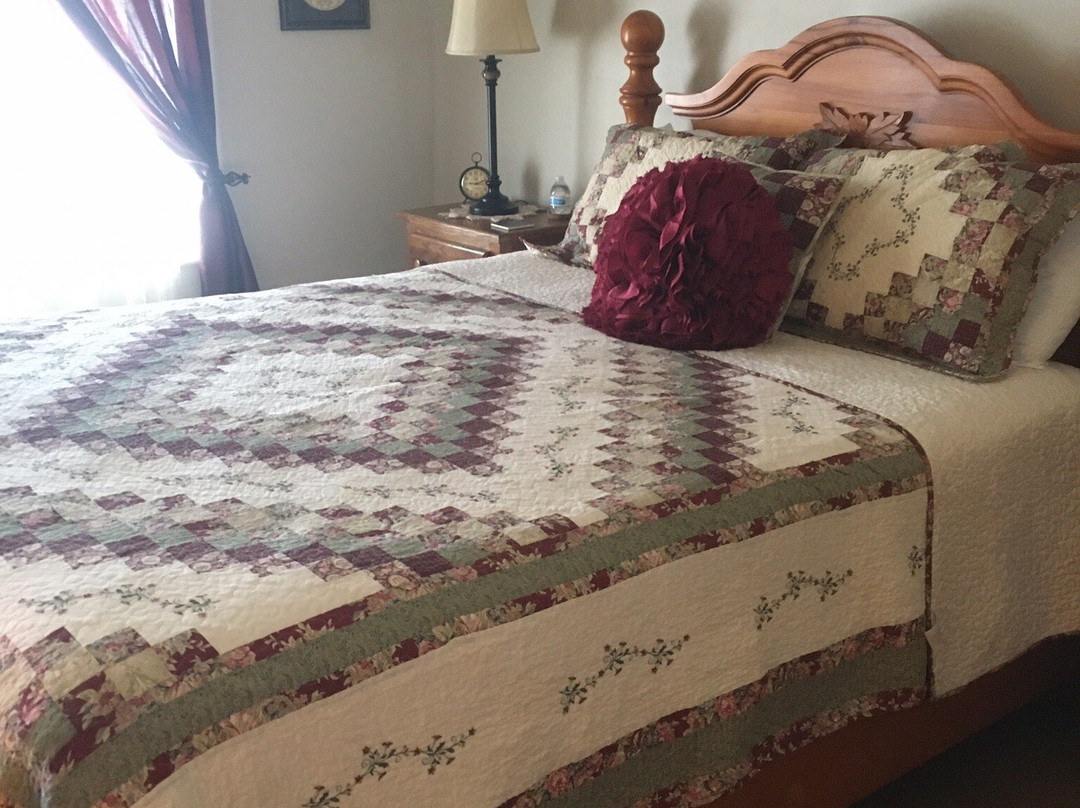 Grand Victorian Inn主图