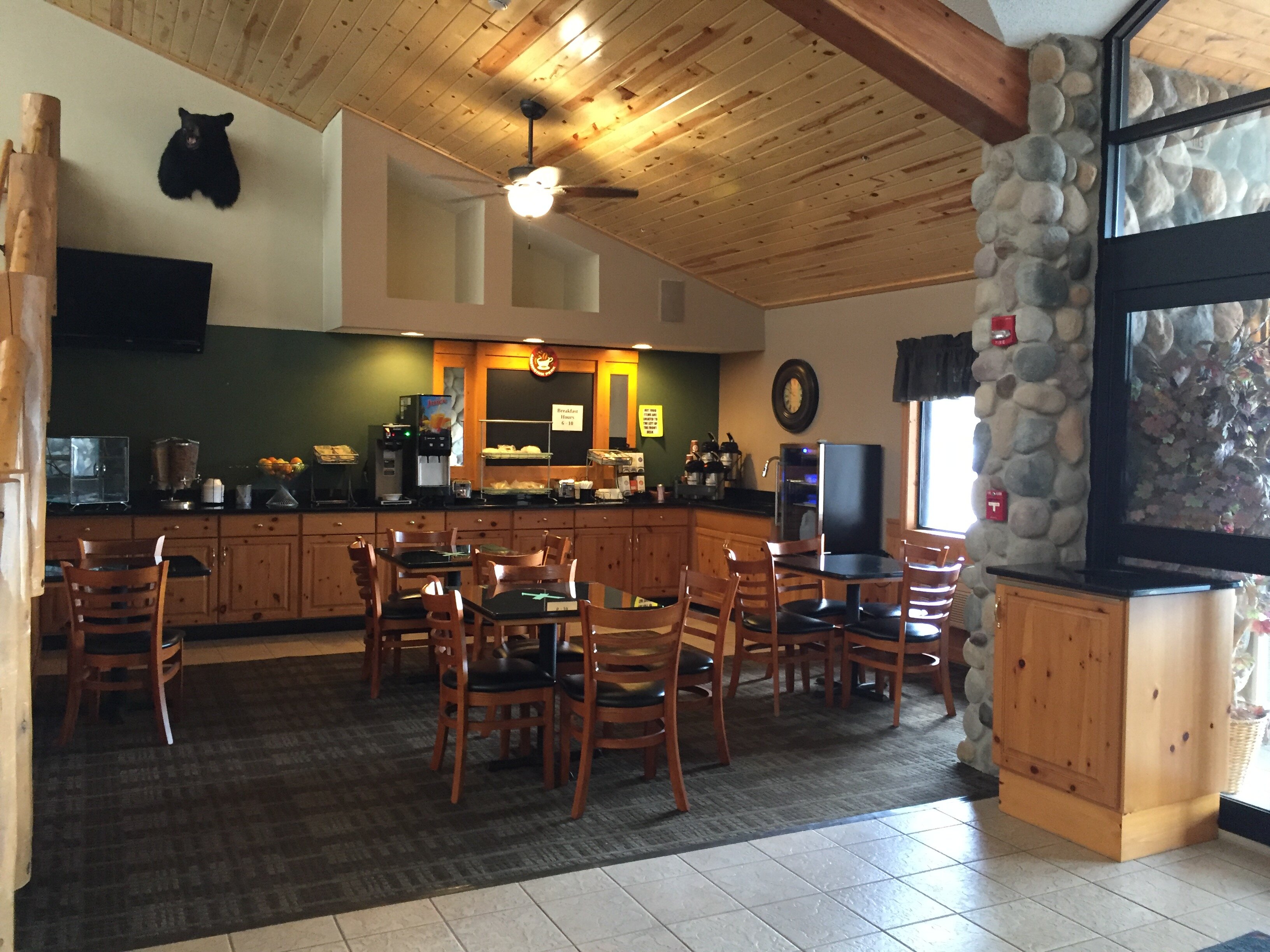 Quality Inn & Suites - Ladysmith-餐饮