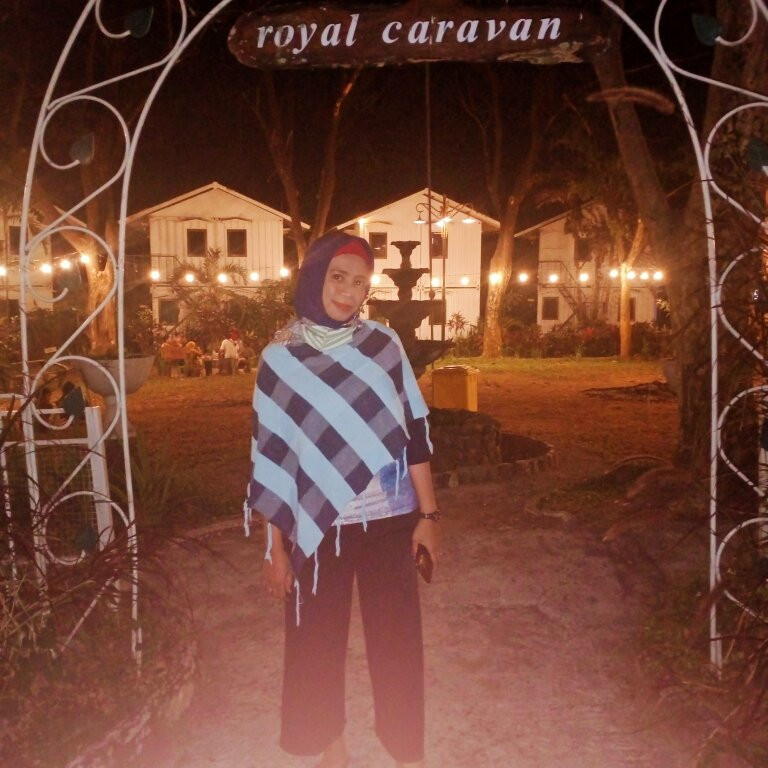 Royal Caravan Hotel & Outbound主图