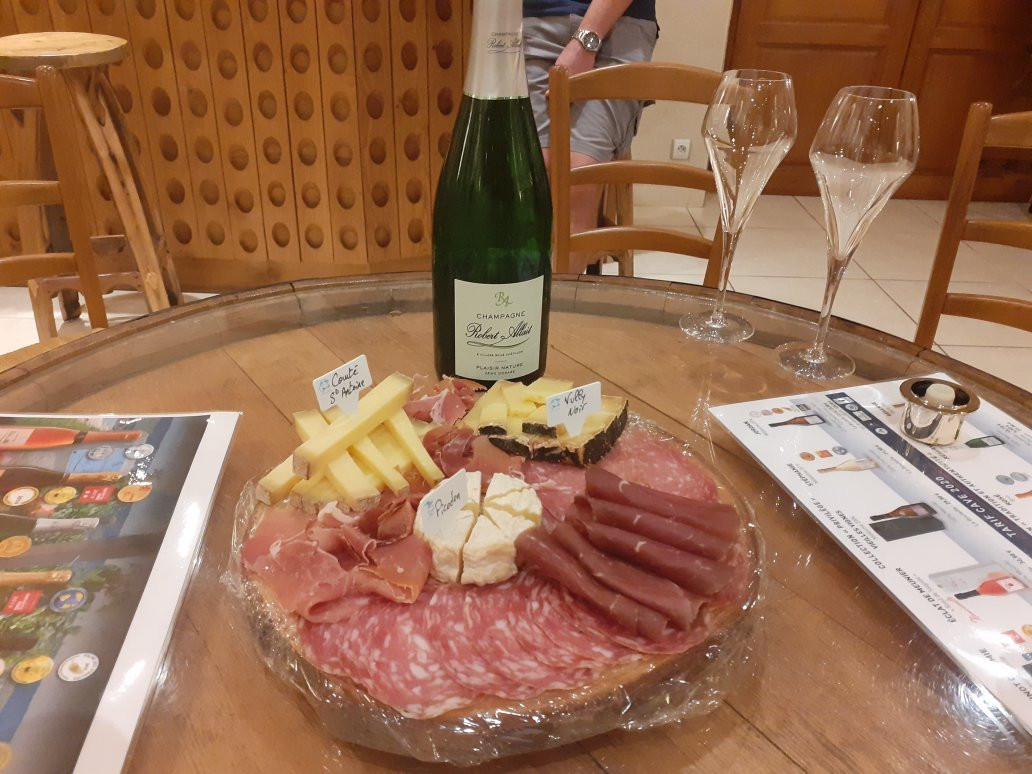 Champagne Robert-Allait景点图片