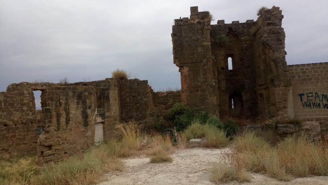 Castillo de Montearagon-Quicena必去景点