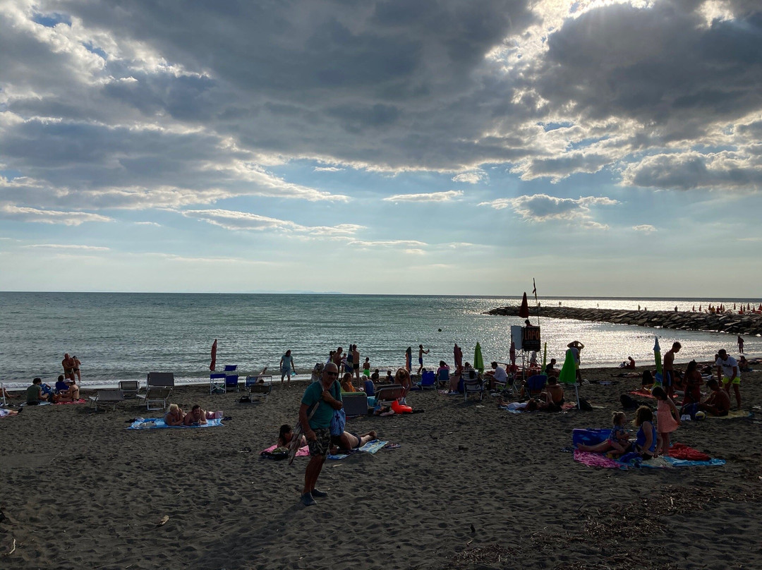 Wimbi Beach Bar景点图片
