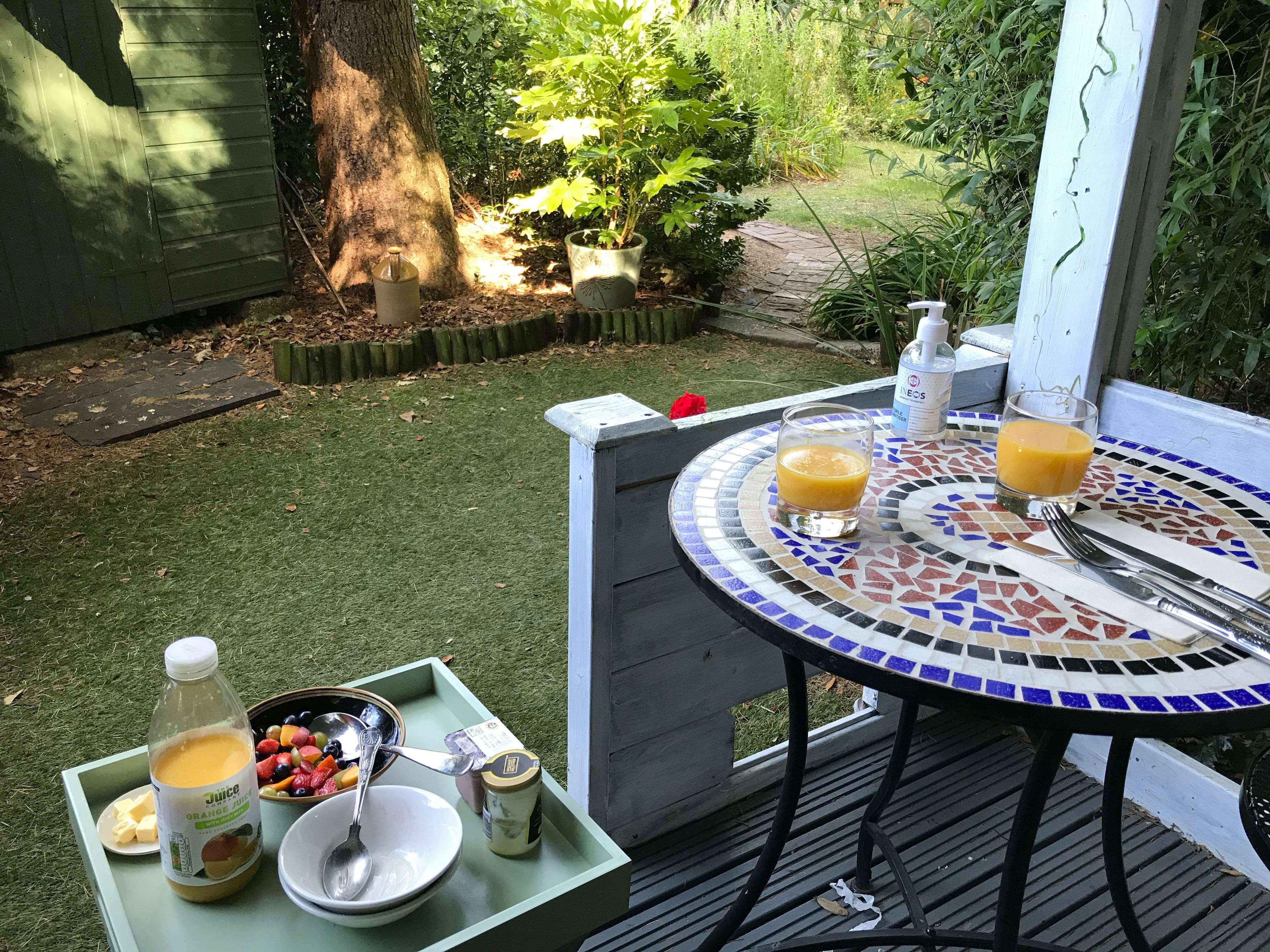 24 Ward Avenue Bed & Breakfast-餐饮