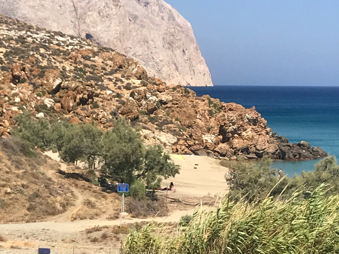 Roukouna Beach-Anafi必去景点
