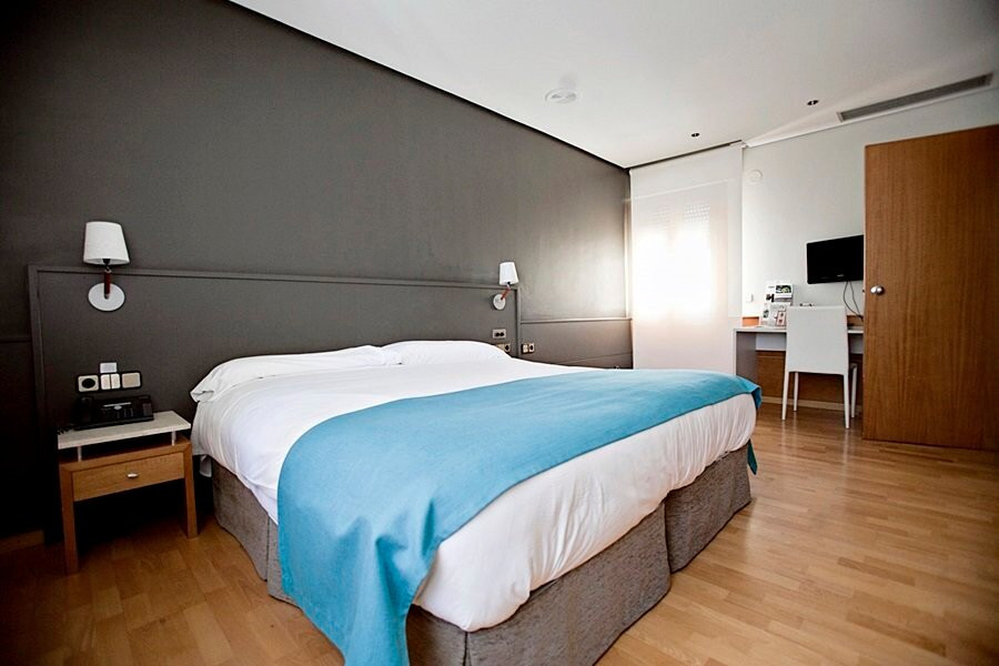 Hotel Don Carlos主图