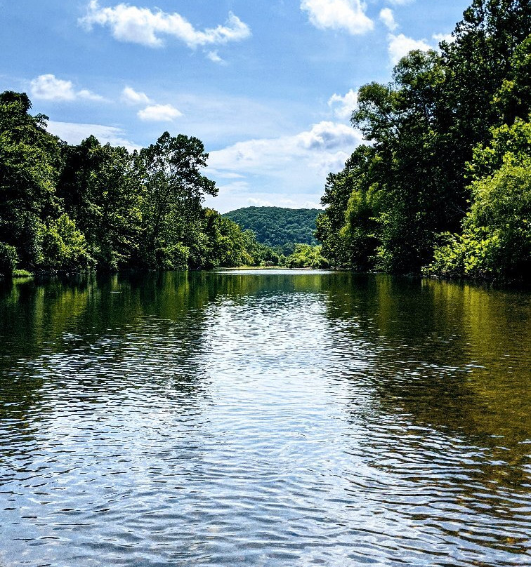 Huzzah Valley Resort-Steelville必去景点