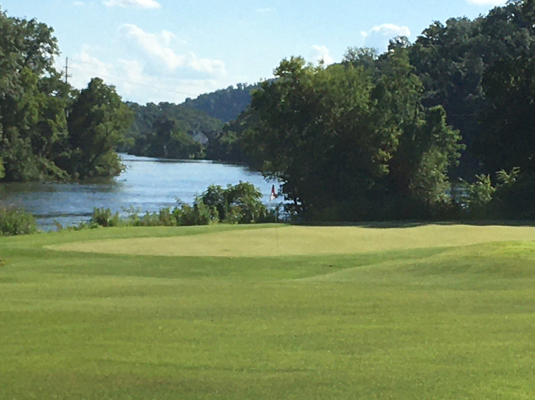 Island Pointe Golf Club-Kodak必去景点