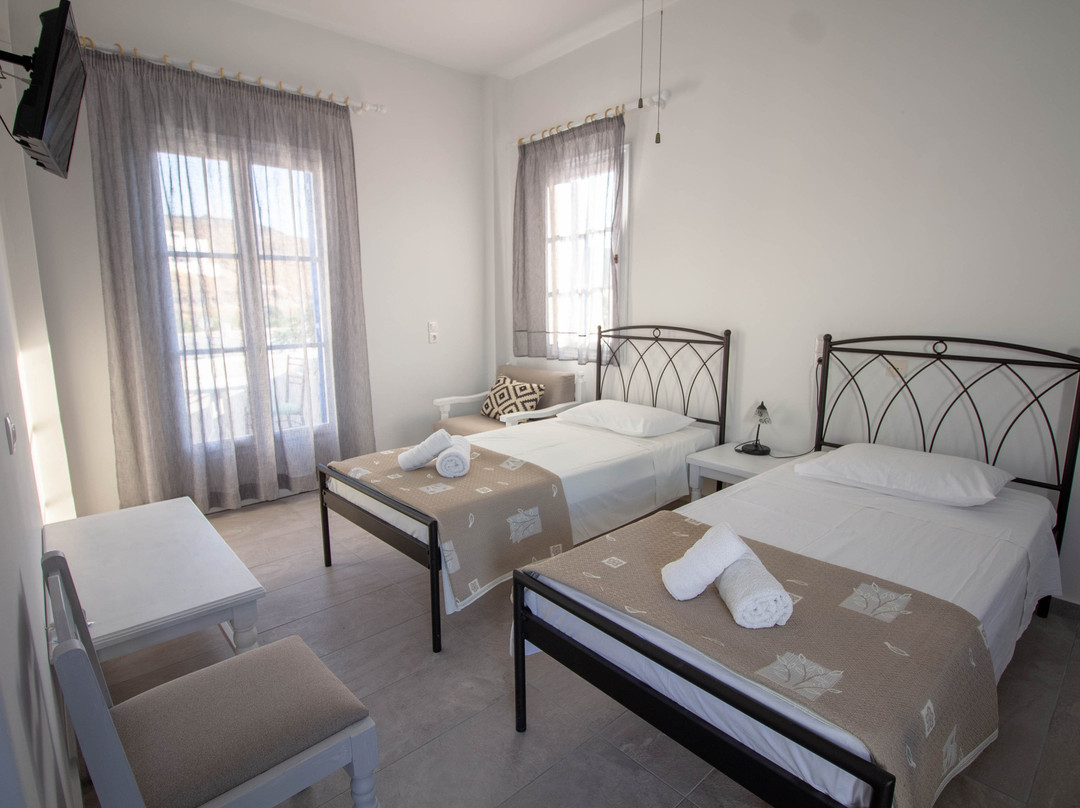 Meltemi Hotel Loutra Kythnos主图