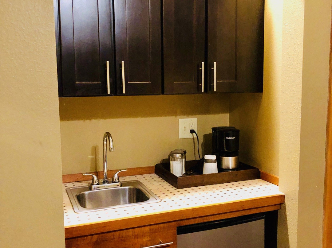 The Burford House Inn主图