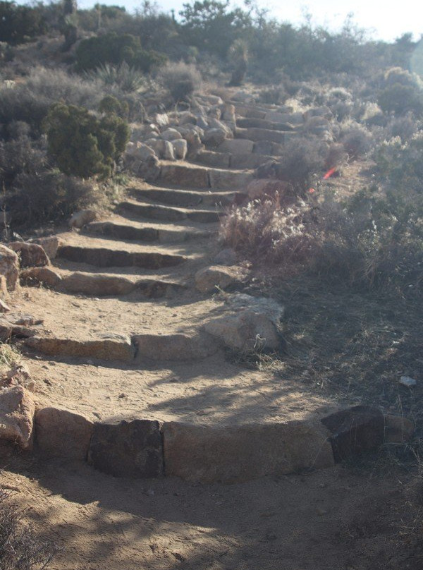 Hi-View Nature Trail-Yucca Valley必去景点