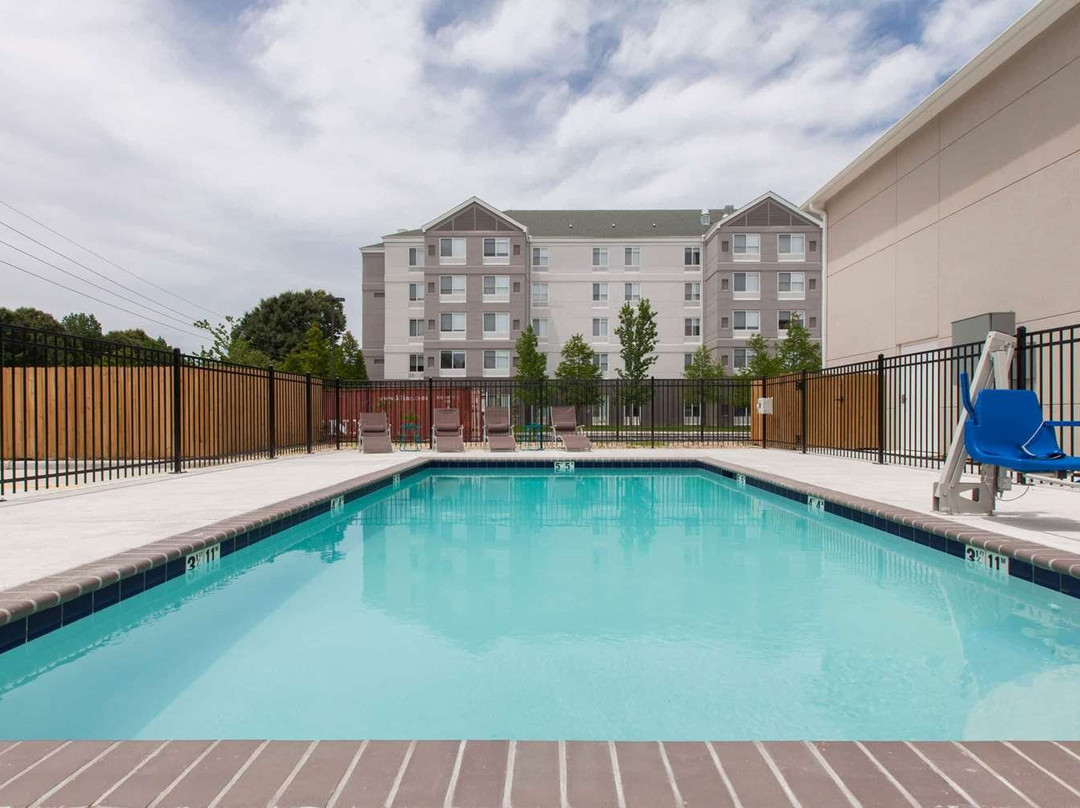 Days Inn by Wyndham Baton Rouge Airport主图