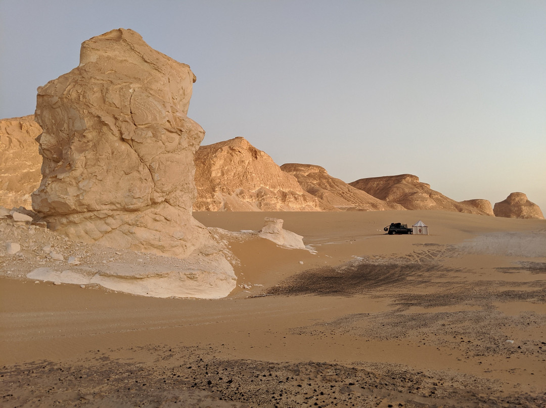 Egypt Western Desert Tours - Day Tour景点图片