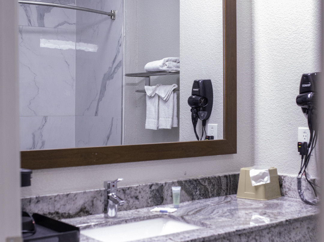 SureStay Plus By Best Western Benbrook Fort Worth主图