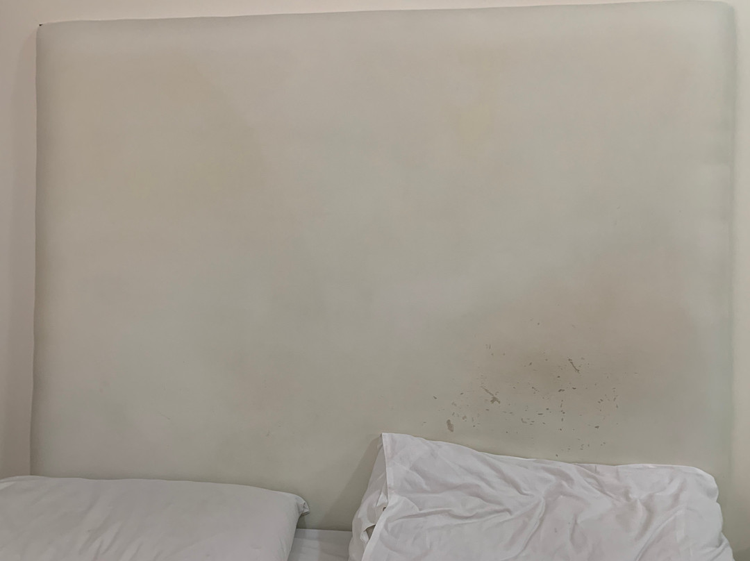 松镇湾畔小屋