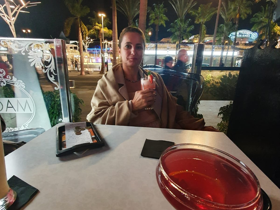 Black Magic Bar Tenerife-Golf del Sur必去景点