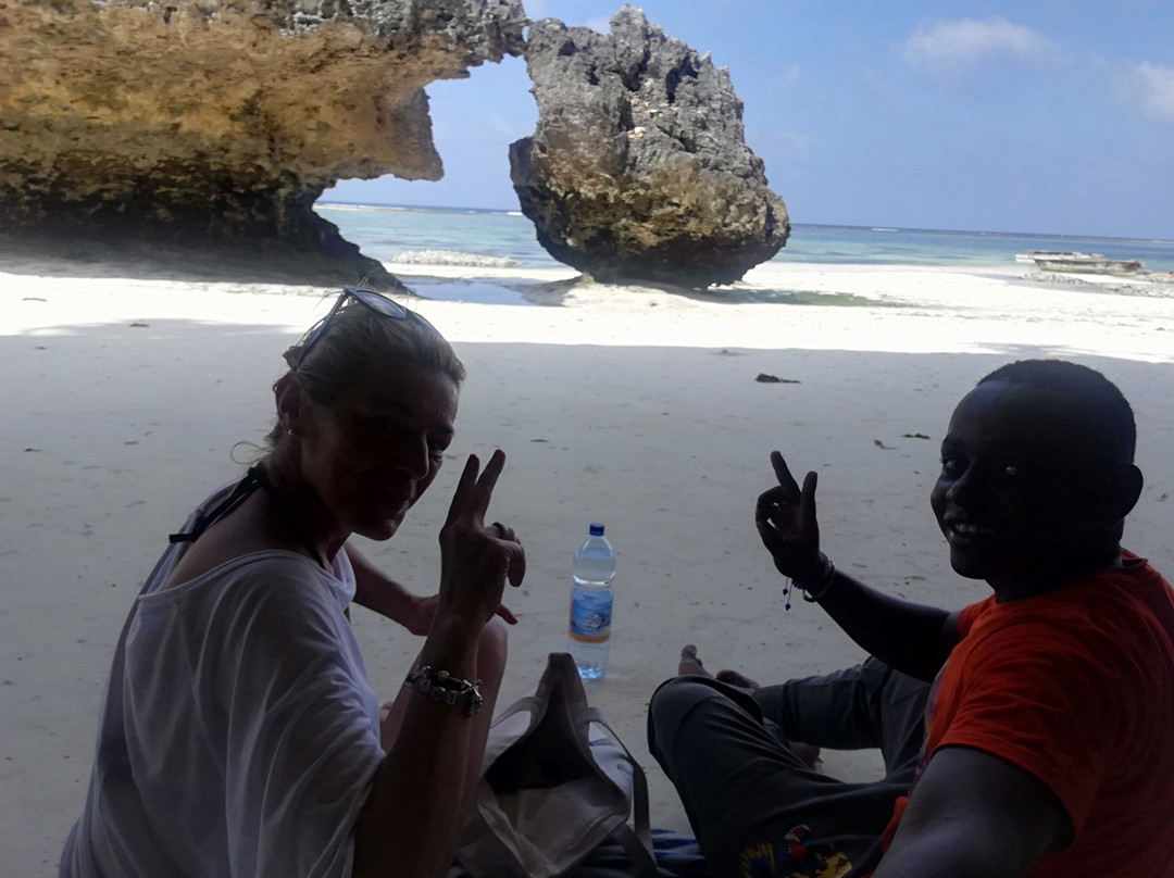 Moudy Taxi Driver Zanzibar-帕杰必去景点