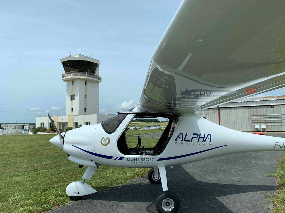 Royan Aircraft景点图片