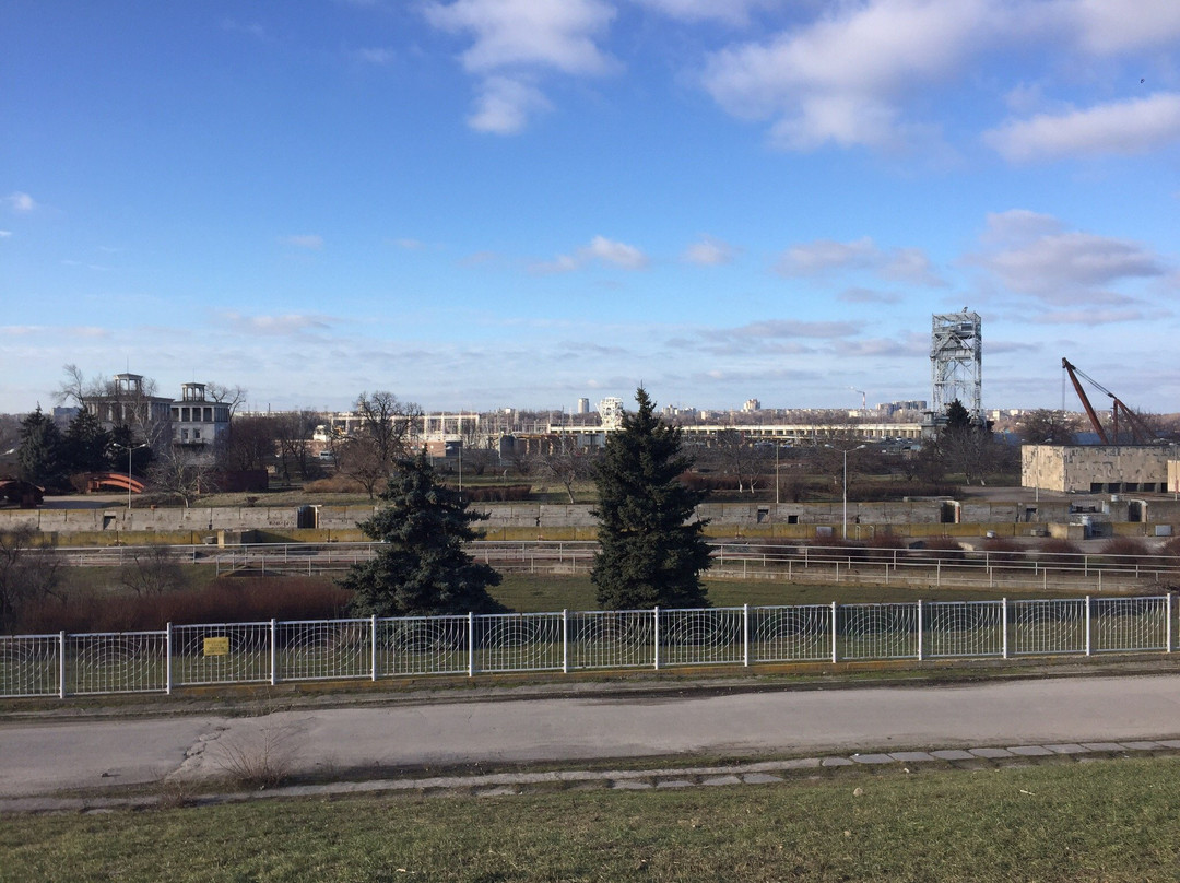 Dnipro Hydroelectric Station景点图片