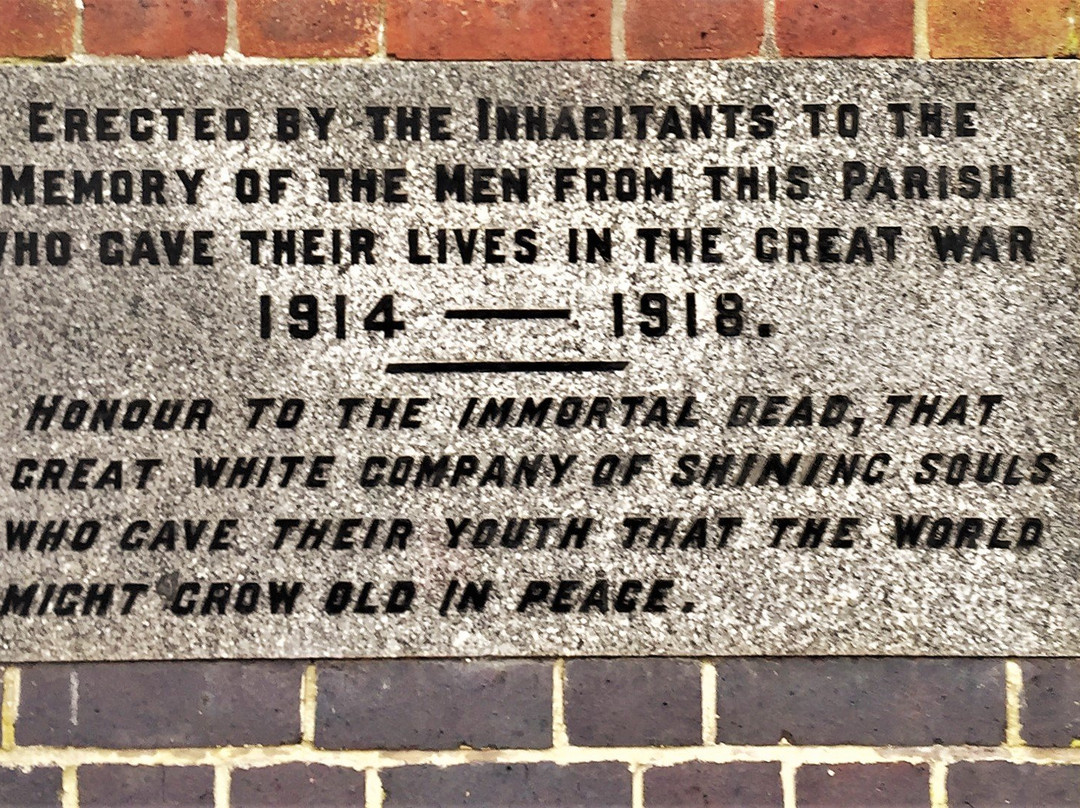 Robertsbridge War Memorial景点图片