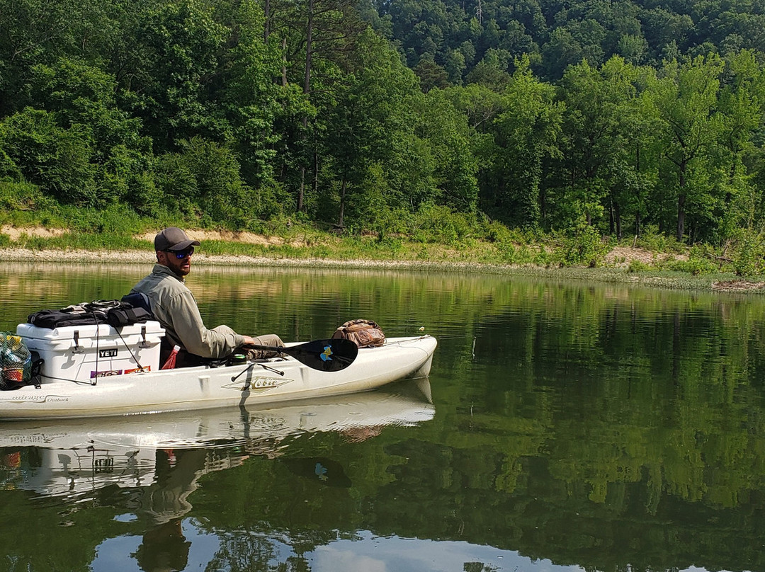 Two Spirits Ltd. Canoe Adventures景点图片
