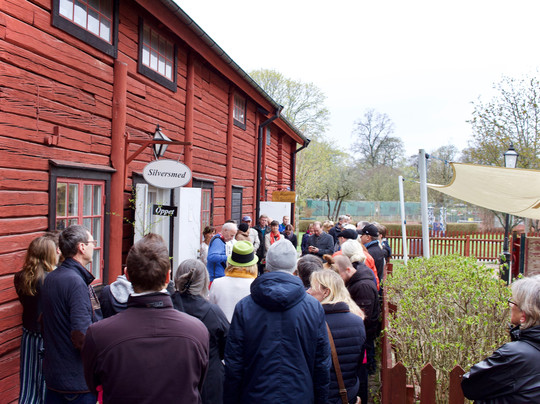 ZilverZmen-厄勒布鲁必去景点