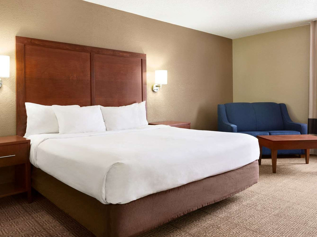 Baymont by Wyndham Rocky Mount主图