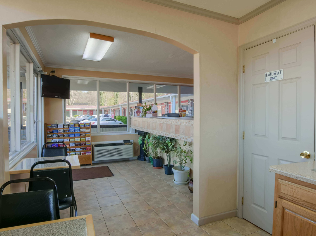 Lakeview Inn Kingston主图