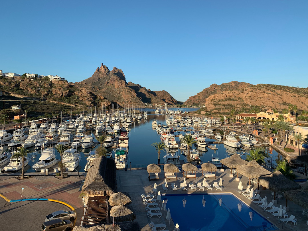 Marinaterra Hotel & Spa主图