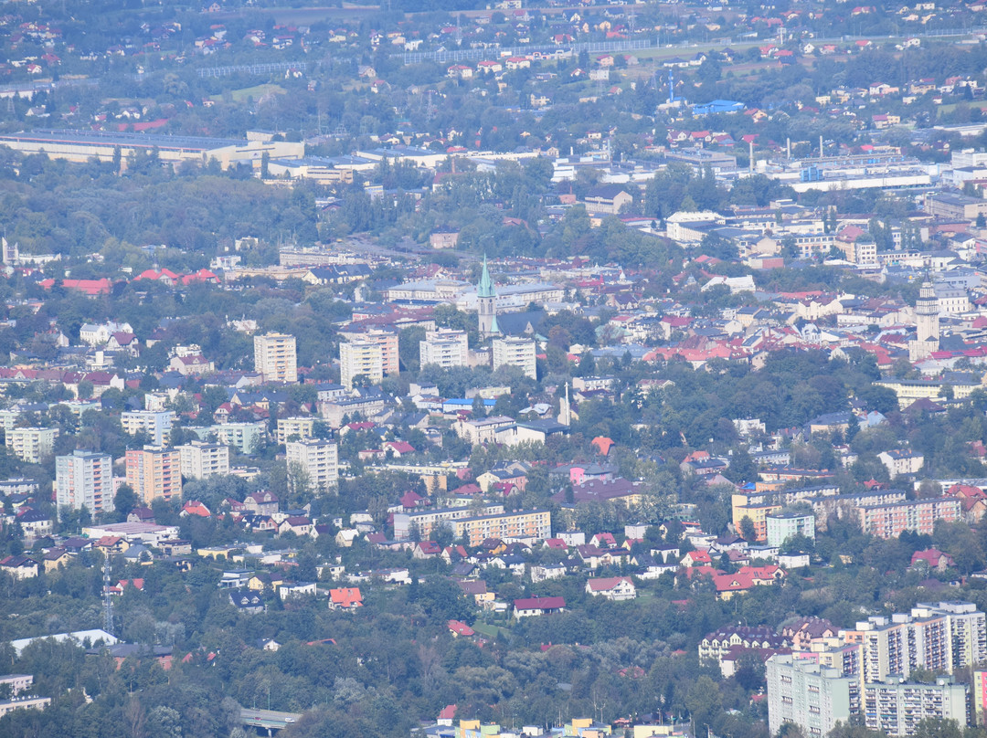 多姆贝斯基德山假日酒店主图