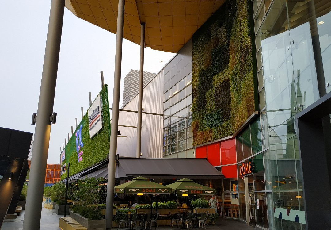 IPC Shopping Centre景点图片