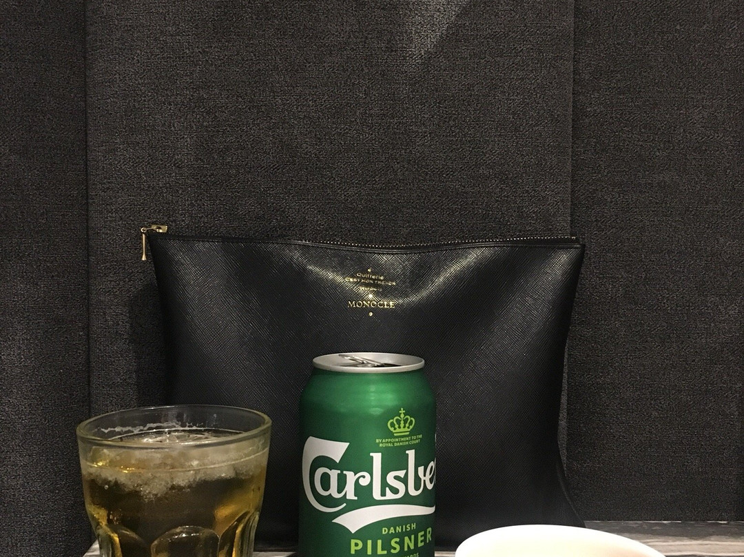 Plaza Premium Lounge (Departure Hall, Outside Secured Area)景点图片