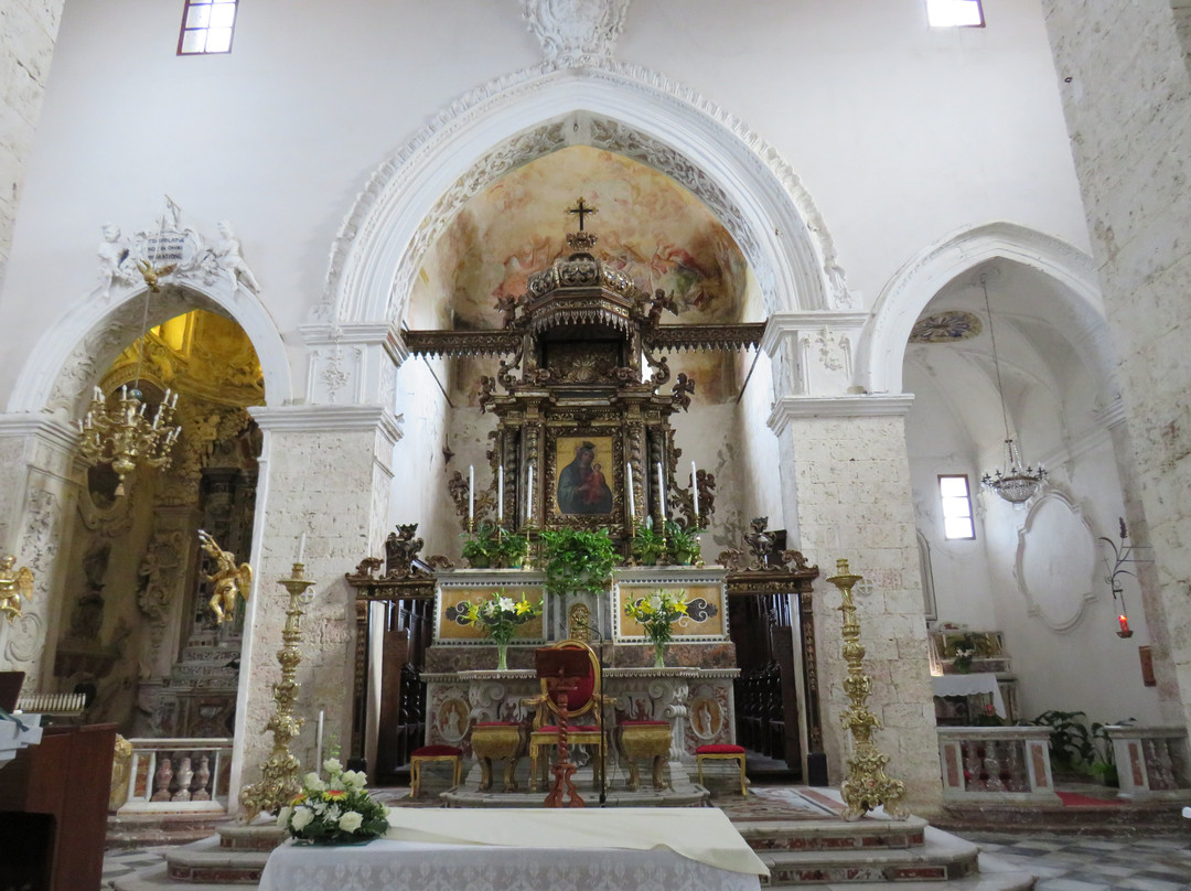 Duomo-Roccavaldina必去景点