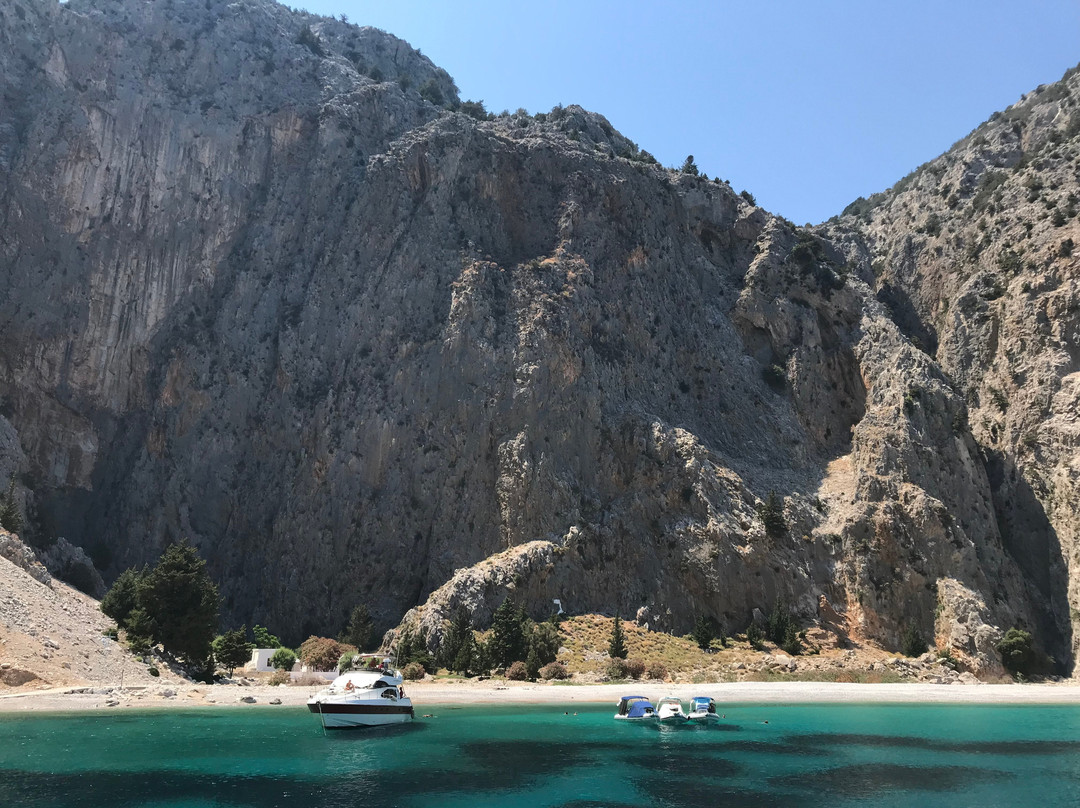 Agios Georgios Dysalona Beach-Symi必去景点