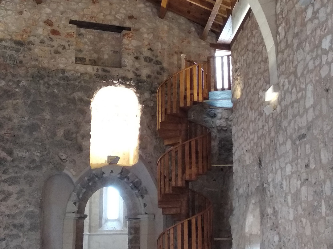 Castillo de la Piedra Bermeja景点图片