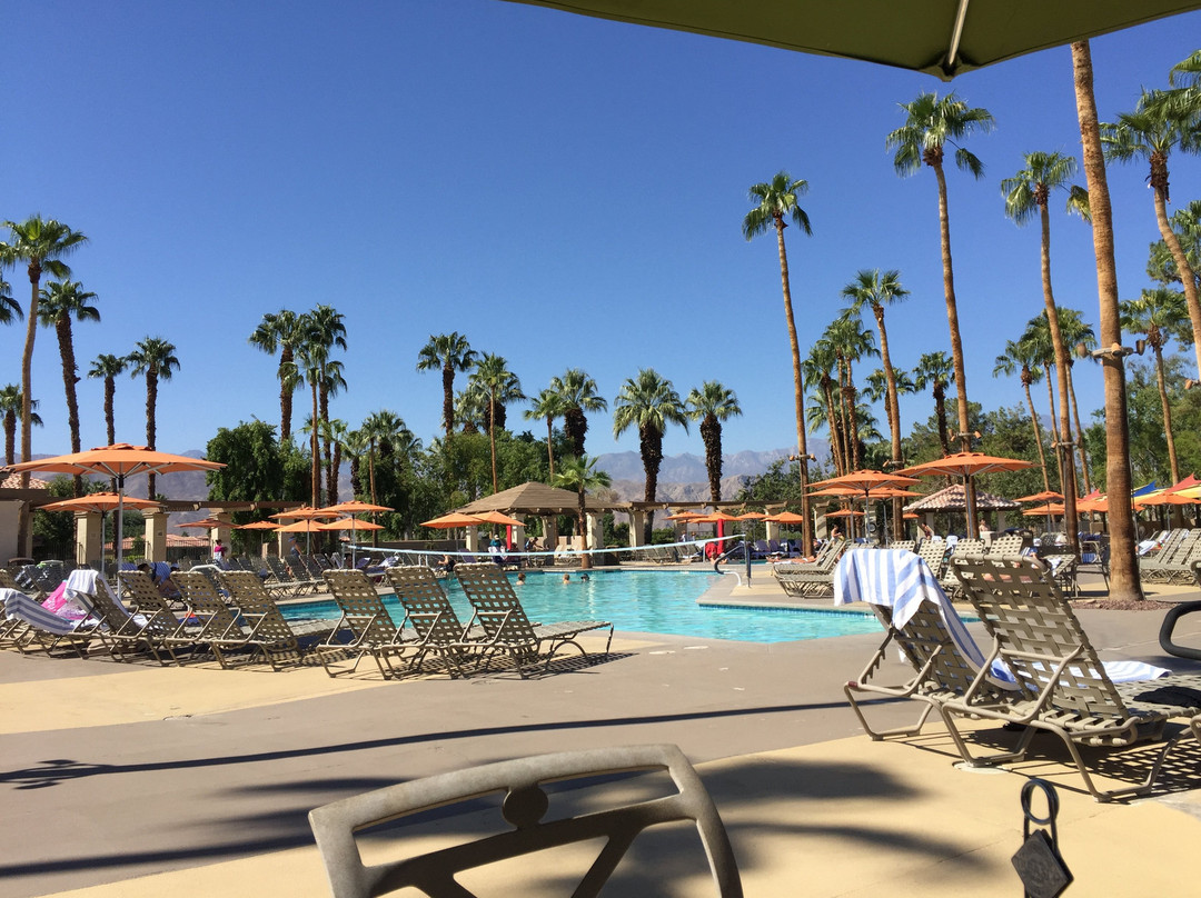 万豪沙漠泉别墅酒店主图