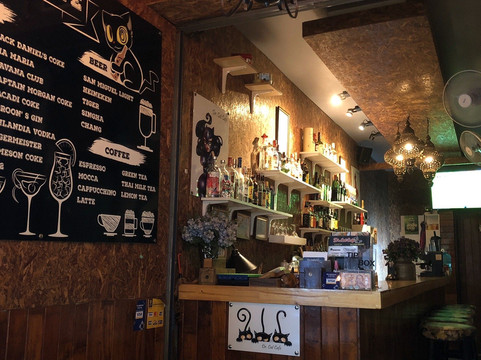 Dr. Cat Cafe-奥南必去景点