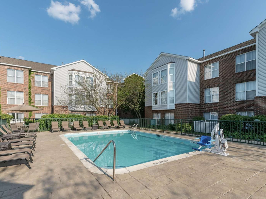 Homewood Suites by Hilton Chicago - Schaumburg主图