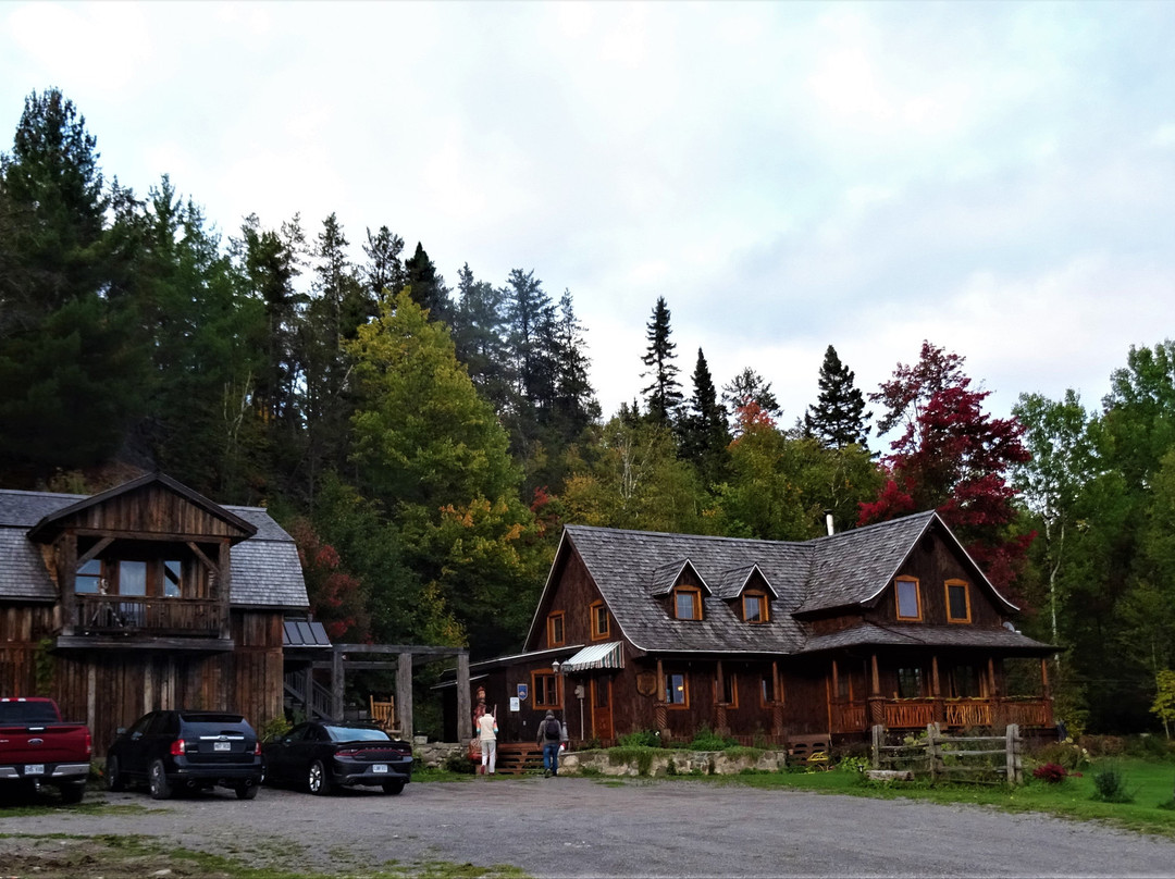 Gite et Résidence de L'Artisan主图