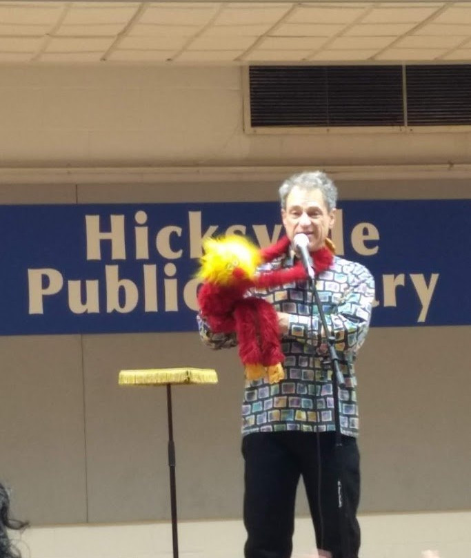 Hicksville Public Library景点图片