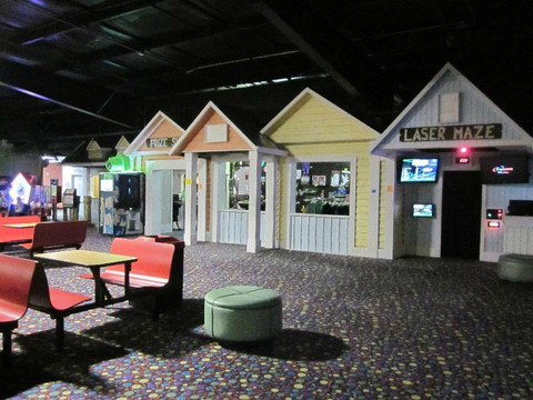 Lake Spring旅游景点-The Zone Rolla's Family Entertainment