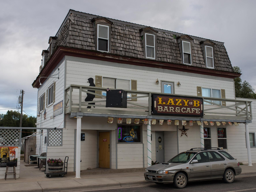 Lazy B Bar and Cafe景点图片