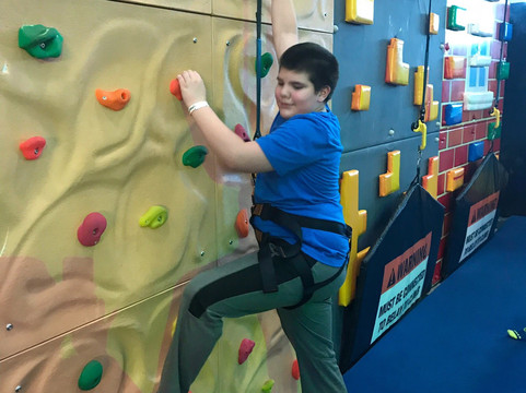 Urban Air Trampoline and Adventure Park-沃思堡必去景点